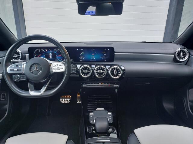Mercedes-Benz CLA-KLASSE Shooting Brake 250 Premium Plus | Zeer rijk uitgerust