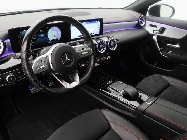 Mercedes-Benz CLA-KLASSE Shooting Brake 180 Business Solution AMG | PANO | MEMORY | SFEERVERLICHTING | CAMERA | STOELVERW.