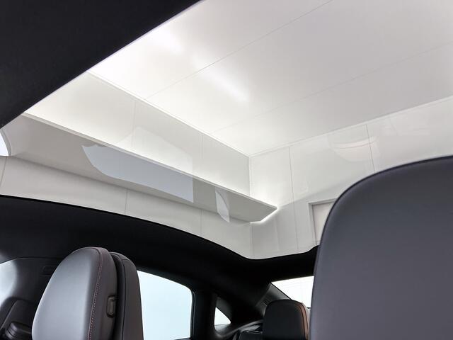 Mercedes-Benz CLA-KLASSE 250+ Launch Edition 85 kWh | Trekhaak | Smartphone Integratie | Memorypakket | Warmtepomp | GUARD 360° vehicle protection | Nightpakket | Sierdelen aluminium | MULTIBEAM LED |