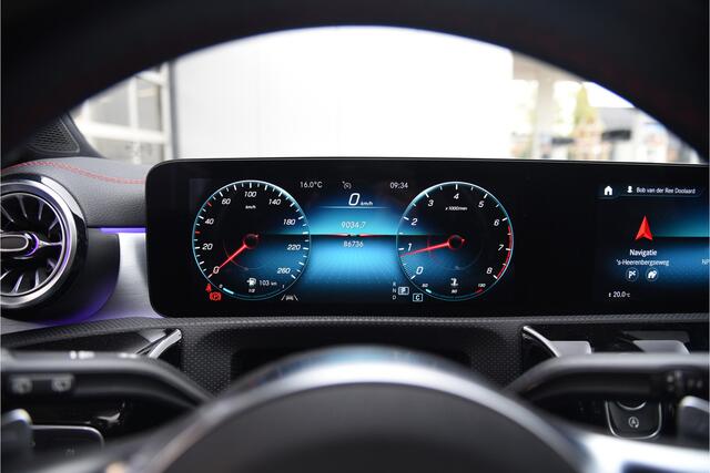 Mercedes-Benz CLA-KLASSE Shooting Brake 200 AMG