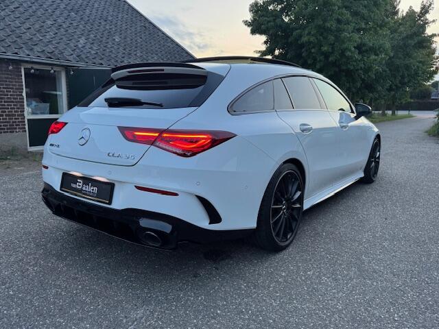 Mercedes-Benz CLA-KLASSE Shooting Brake AMG 35 4MATIC Premium Plus PANO NIGHT LEER SFEER LED 51000KM!!!
