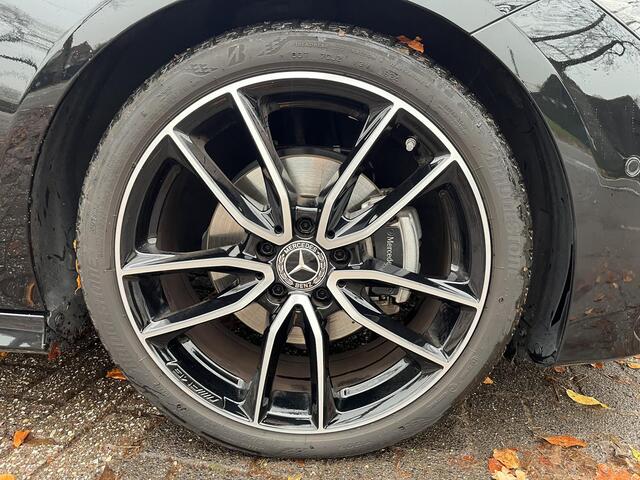 Mercedes-Benz CLA-KLASSE Shooting Brake 180 Star Edition AMG Line Pano HUD Elc Stoelen