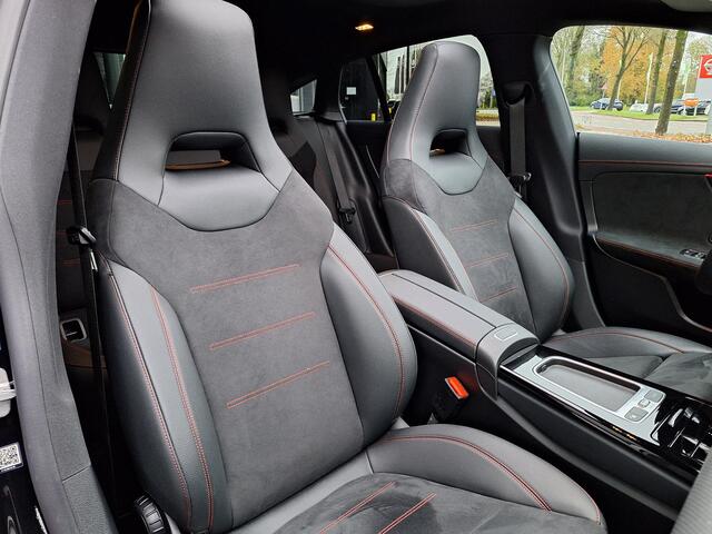 Mercedes-Benz CLA-KLASSE Shooting Brake 180 AMG Line | Panoramadak | Night pakket | Achteruitrijcamera | Sfeerverlichting | Keyless-GO | Elektrische achterklep