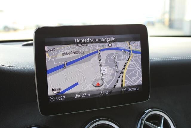 Mercedes-Benz CLA-KLASSE 180 AMG Pano | Distronic | Memory | Camera | Carplay | White Art Edition | 1e Eigenaar | Dealer Onderhouden