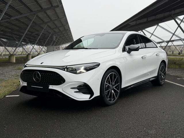 Mercedes-Benz CLA-KLASSE 250+ Launch Edition 85 kWh | Night | Panoramadak | Trekhaak | Stoelverwarming | DISTRONIC | Achteruitrijcamera | Dodehoekassistent |