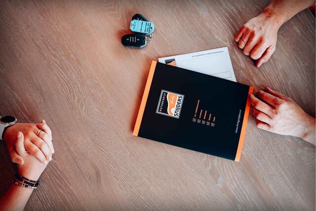 Mercedes-Benz CLA-KLASSE Shooting Brake AMG, OrigNL 1e Eig. | Pano | Ambilight | Elekt.klep | DAB+ | Apple Car Play - RIJKLAAR