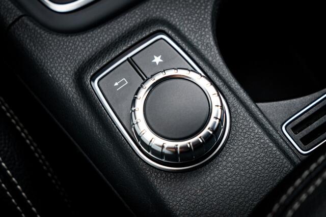 Mercedes-Benz CLA-KLASSE Shooting Brake 180 Business Solution | LED | Sportstoelen | Navi | PDC | Stoelverwarming