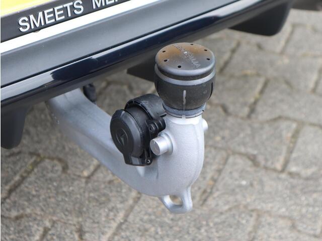 Mercedes-Benz CLA-KLASSE 180 Business Solution AMG