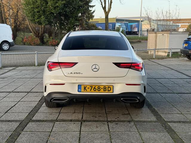 Mercedes-Benz CLA-KLASSE 250e Aut. Business Sol. AMG | Navi | Camera | Sfeer Verlichting |