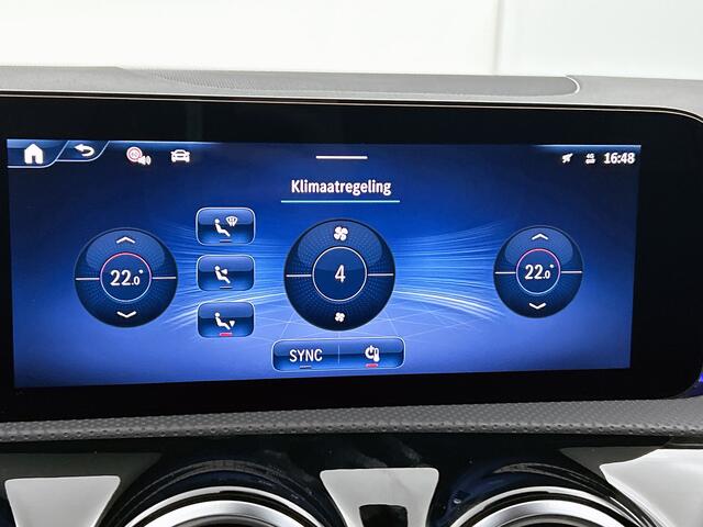 Mercedes-Benz CLA-KLASSE Shooting Brake 180 Business Solution AMG | AMG Line Plus pakket | Panoramaschuifdak | Memorypakket | Head-up display | Augmented Reality navigatie | 360°-camera | 19 inch AMG velgen |