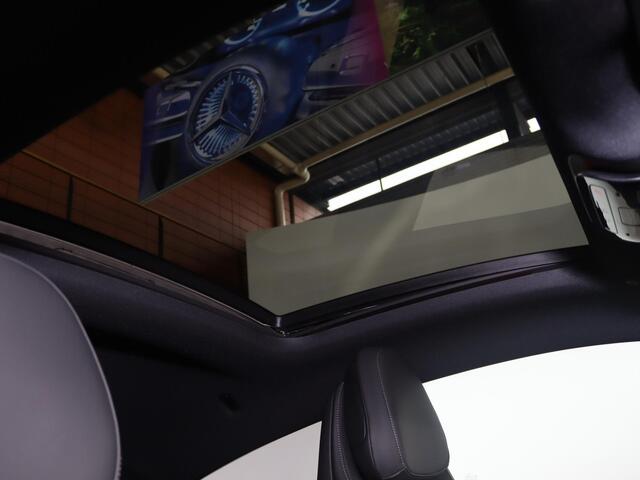 Mercedes-Benz CLE Coupé 300 4MATIC AMG Line | Nieuw Prijs ¤97.223,- | Premium Plus | Panoramadak | Memory | 20-Inch | Nightpakket | AMG spoiler