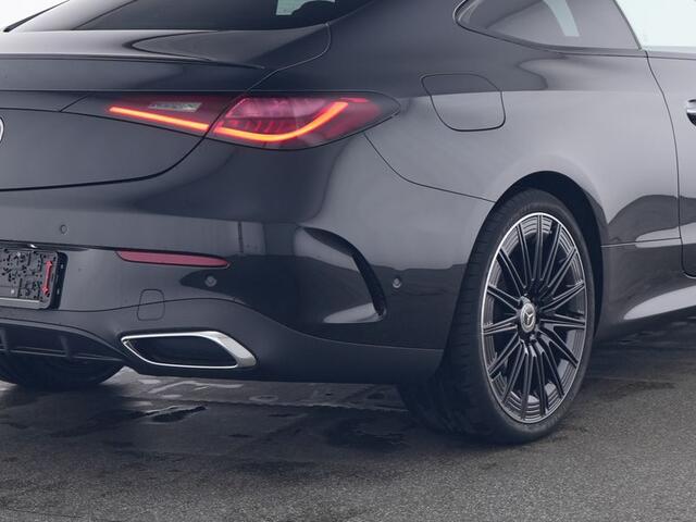 Mercedes-Benz CLE Coupé 200 AMG Line AMG Line | Night Pakket | Panorama Schuif-Kanteldak | 20 Inch AMG Velgen | Stuur en SToelverwarming. Inclusief 24 maanden MB Certified garantie voor Europa.