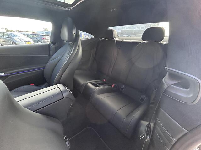 Mercedes-Benz CLE Coupé 300 e AMG Line | Panoramadak | Cruise Control | Stoelverwarming