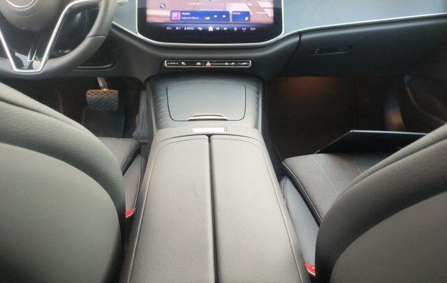 Mercedes-Benz E-KLASSE 220 d Avantgarde Distronic 19 Inch MBUX Stoelverwarming Stuurverwarming Camera