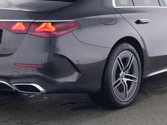 Mercedes-Benz E-KLASSE 300 e AMG Plug-In Hybride | AMG Line Advanced Plus | Stuur en Stoelverwarming | Memory Voorstoelen | Dodehoek Assist | 360° camera | Inclusief 24 maanden MB Certified garantie voor Europa.