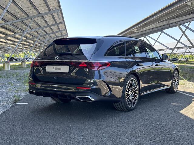 Mercedes-Benz E-KLASSE 300 e Sport Edition | Night | Panoramadak | Burmester | Superscreen | Head-up display | Stoelverwarming/ventilatie | Sfeerverlichting |