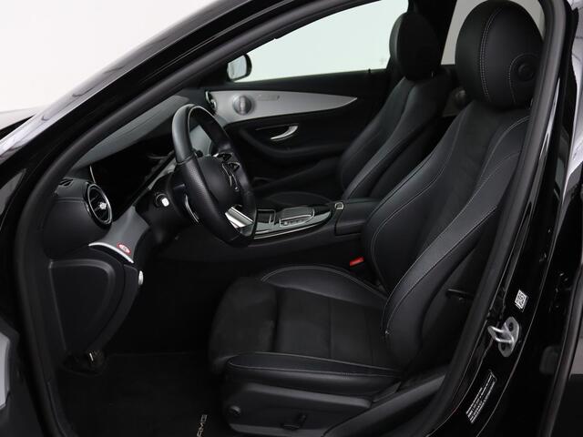 Mercedes-Benz E-KLASSE 300de 4Matic AMG Night | Panoramadak | Trekhaak | Stoelverwarming | 360 camera | Adaptive cruise | Leder/Alcantara | Burmeseter | Matrix LED | Navigatie