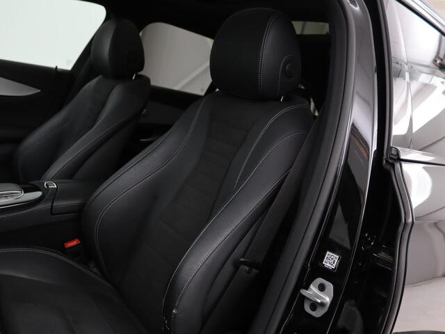 Mercedes-Benz E-KLASSE 300de 4Matic AMG Night | Panoramadak | Trekhaak | Stoelverwarming | 360 camera | Adaptive cruise | Leder/Alcantara | Burmeseter | Matrix LED | Navigatie