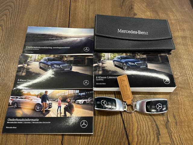 Mercedes-Benz E-KLASSE 250 Premium Plus AMG | E43 uitgevoerd | Panoramadak | 360 camera | Burmester | Sfeerverlichting | Lane assist | Memory seats | Adaptieve cruise control | Adaptief onderstel | Lederen bekleding | Navigatie | Full Laser LED