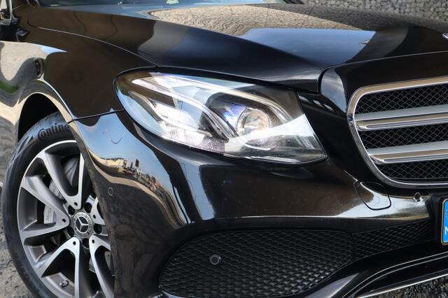 Mercedes-Benz E-KLASSE 400 4M. Prem. Plus | 7 Zitplaatsen | Trekhaak | Stoel verwarming
