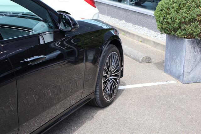 Mercedes-Benz E-KLASSE 300 e AMG Line l Panoramadak l 360 Camera l Head-up l DISTRONIC l Burmester 4 D l Digital Light l Keyless Go l I MBUX l Night pakket I Memory stoelen I zomer + winter set I Essenhout I Augmented Reality I Stoelverwarming l