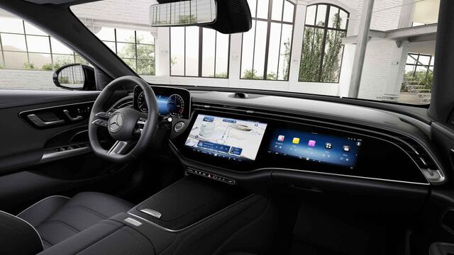 Mercedes-Benz E-KLASSE 300e Sport Edition | Panoramadak | Rijassistentiepakket | Premium Plus | Burmester | Keyless | Matrix-led | Stoelventilatie