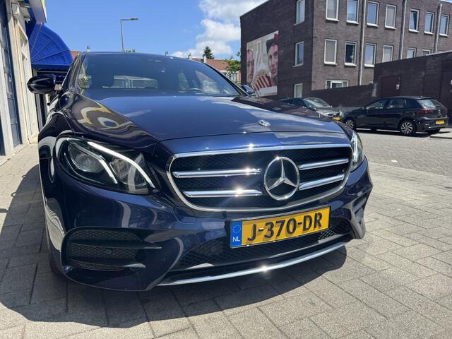 Mercedes-Benz E-KLASSE 200 Bus. Sol. Sport AMG/WIDESCREEN/ NL AUTO/1 EIGN.