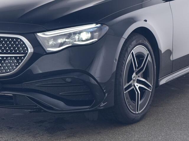 Mercedes-Benz E-KLASSE 300 e 4MATIC AMG Plug-In Hybride AMG Line | Night Pakket | Panorama Schuif-Kanteldak | Burmester® | Trekhaak | Rijassistentiepakket plus | Keyless-Go Inclusief 24 maanden MB Certified garantie voor Europa.