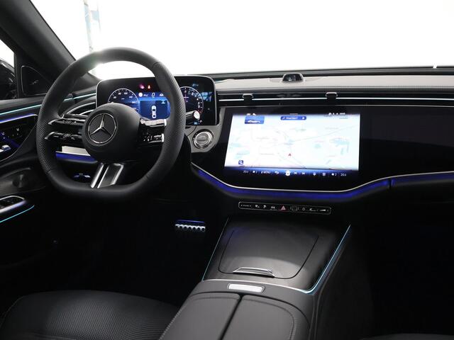 Mercedes-Benz E-KLASSE 300e Sport Edition | Panoramaschuifdak | Night | Premium Plus | Rijassistentiepakket plus | Stoel-ventilatie |