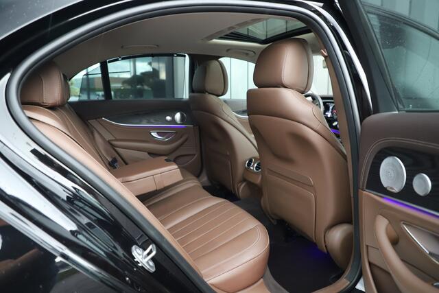 Mercedes-Benz E-KLASSE 350d AMG Prestige Plus | 258PK | Massage | Luchtvering | Head-up | Keyles-go | Sfeerverlichting | Burmester | Schuifdak | Multibeam | Stoelventilatie | 2016.