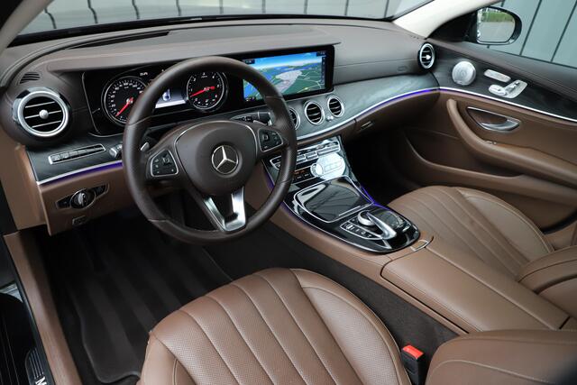 Mercedes-Benz E-KLASSE 350d AMG Prestige Plus | 258PK | Massage | Luchtvering | Head-up | Keyles-go | Sfeerverlichting | Burmester | Schuifdak | Multibeam | Stoelventilatie | 2016.