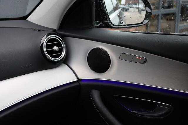Mercedes-Benz E-KLASSE 220 d Avantgarde | Distronic+ | Trekhaak | Camera | Rijassistentiepakket | High Perf. LED | Sfeerverlichting | Stoelverwarming |