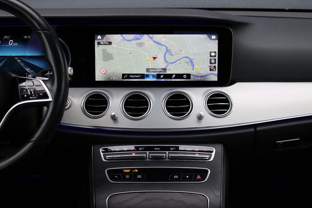 Mercedes-Benz E-KLASSE 220 d Avantgarde | Distronic+ | Trekhaak | Camera | Rijassistentiepakket | High Perf. LED | Sfeerverlichting | Stoelverwarming |