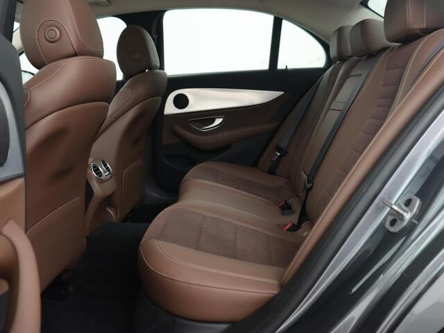 Mercedes-Benz E-KLASSE 300e Avantgarde | Adaptive cruise | Leder | Stoelverwarming | Widescreen | Carplay | Sfeerverlichting | Navigatie | Camera | Park Assist | PHEV | Plug In