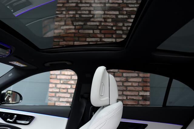 Mercedes-Benz E-KLASSE 300 e 4MATIC Premium+ AMG Line | Hyperscreen | Distronic+ | Burmester 4D | Massage | Stoelventilatie | Digital Light | Vlakkenverwarming | Trekhaak | Keyless Go | Leder | HUD |