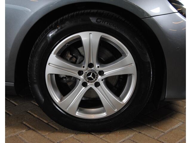 Mercedes-Benz E-KLASSE 220 d Premium Plus