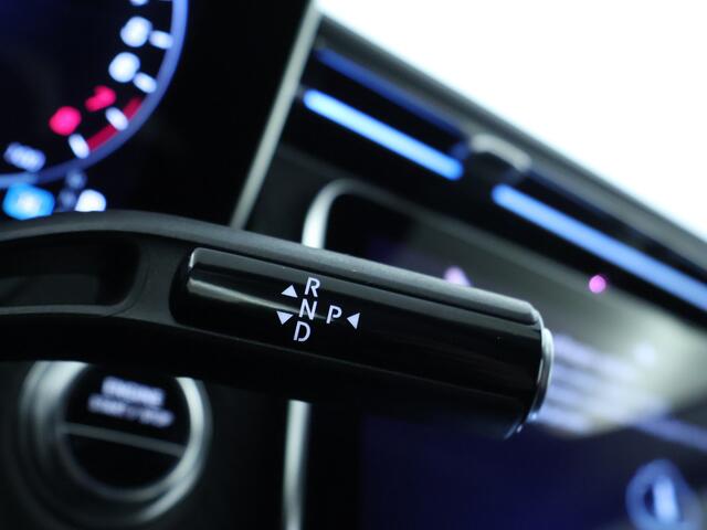 Mercedes-Benz E-KLASSE 300 e Luxury Line | Rijassistentiepakket plus | Keyless Go | Stuur- en Stoelverwarming | Apple CarPlay | Achteruitrijcamera | Inclusief 24 maanden MB Certified garantie voor Europa.