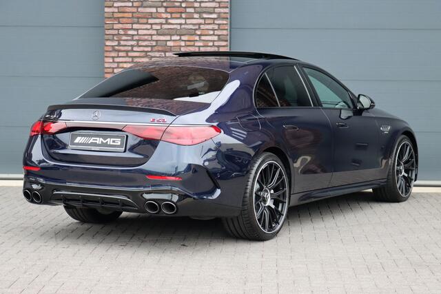 Mercedes-Benz E-KLASSE AMG 53 4MATIC+ Premium+ | Hyperscreen | Airmatic | Achterasbesturing | Distronic | Carbon | Stoelventilatie | Burmester | Digital Light | Verwarmd Stuurwiel |
