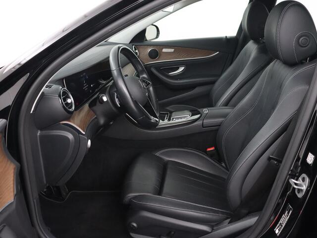 Mercedes-Benz E-KLASSE 300e Luxury Line | Leder | Stoelverwarming | Carplay | Sfeerverlichting | Full LED | Camera | Navigatie | Widescreen | Park Assist | PHEV | Plug In