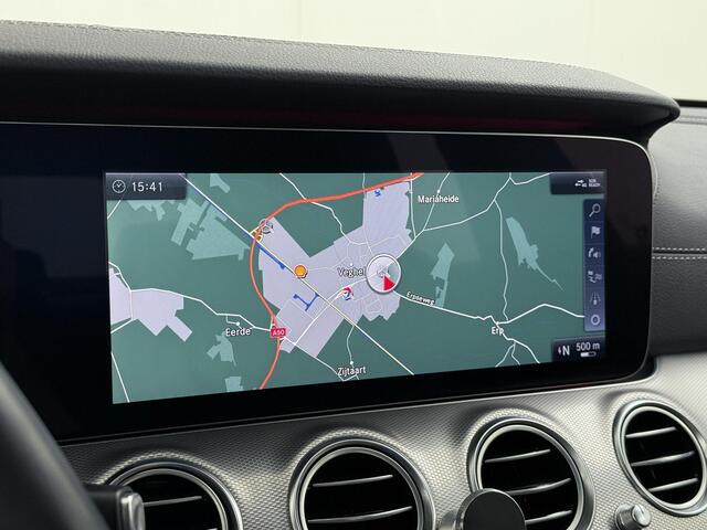 Mercedes-Benz E-KLASSE 200 AMG Styling Sfeerverlichting Widescreen Camera 1e eigenaar Dealer onderhouden