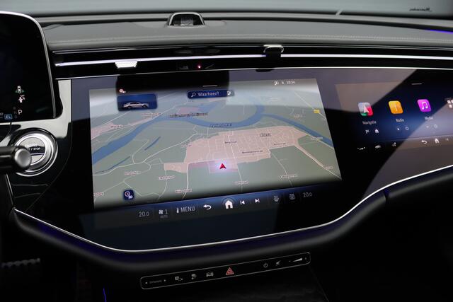 Mercedes-Benz E-KLASSE 300 e AMG Line | Hyperscreen | Airmatic | Achterasbesturing | Distronic+ | Stoelventilatie | Memory | Burmester | HUD | Digital Light | Surround Camera | Verwarmd Stuurwiel |