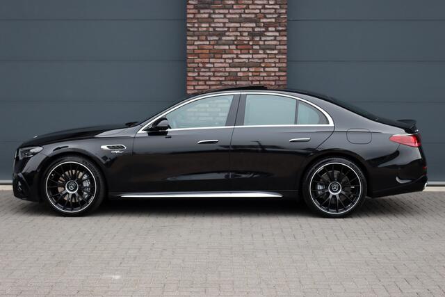 Mercedes-Benz E-KLASSE AMG 53 4MATIC+ Premium+ | 585pk | Hyperscreen | Achterasbesturing | Stoelventilatie | Trekhaak | Vlakkenverwarming | Soft-Close | Burmester | Zonweringspakket | 3D-Display | HUD |
