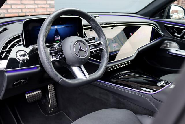 Mercedes-Benz E-KLASSE 300 e AMG Line | Hyperscreen | Distronic | Panoramadak | Memory | Burmester | HUD | 3D-Display | Digital Light | Surround Camera | Nightpakket | Keyless Go |