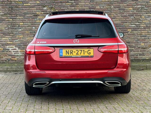 Mercedes-Benz E-KLASSE 200 AMG Panodak Burmester 360 Camera Head up Leer
