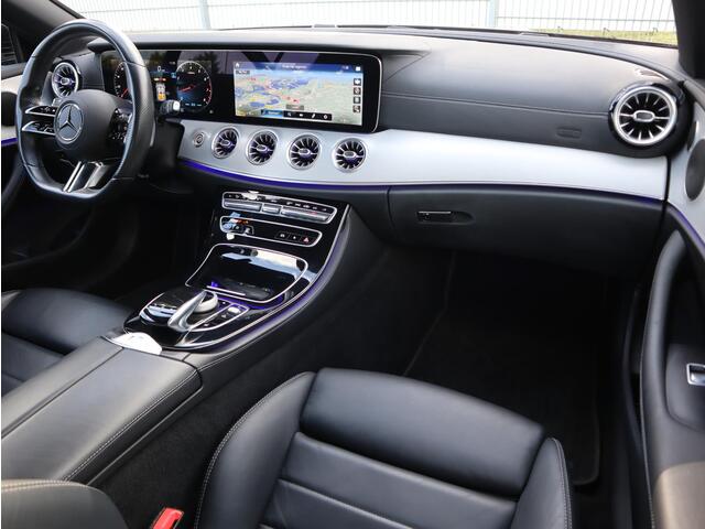 Mercedes-Benz E-KLASSE Cabrio 200 AMG Line