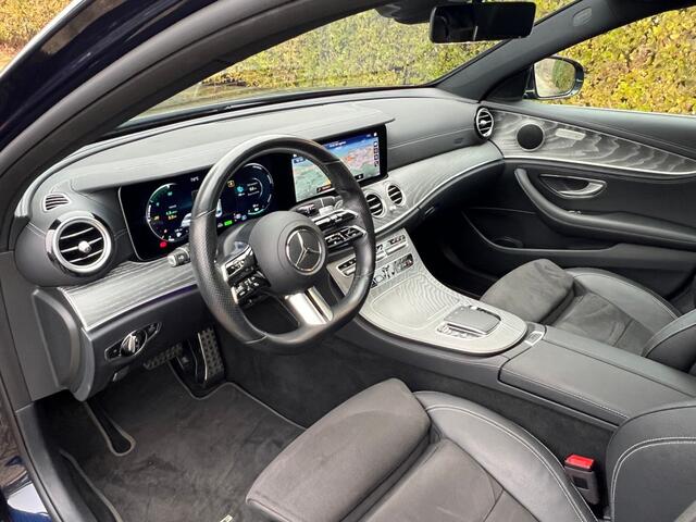 Mercedes-Benz E-KLASSE E 300e 4-Matic AMG int + ext, Dak, Distronic