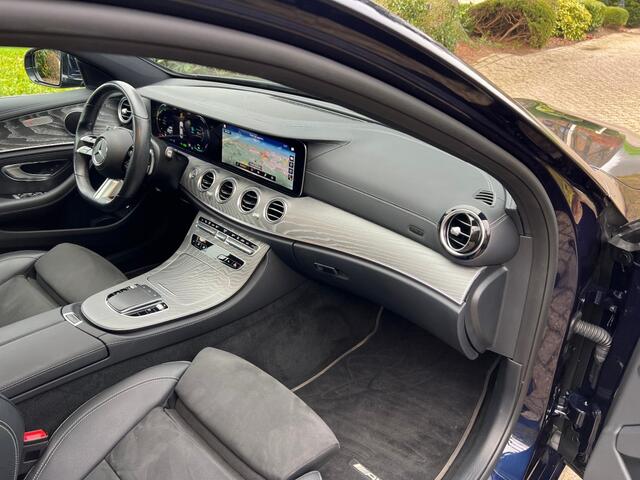 Mercedes-Benz E-KLASSE E 300e 4-Matic AMG int + ext, Dak, Distronic