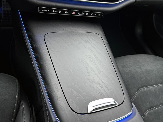 Mercedes-Benz E-KLASSE 300 e Sport Edition | Nightpakket | Memorypakket voorstoelen | Adaptieve Cruisecontrol | Smartphone integratie | Panoramaschuifdak | Digital Light | 360° camera | MBUX Superscreen |