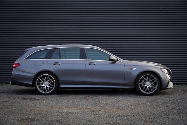 Mercedes-Benz E-estate AMG 63 4MATIC Premium Plus / Pano / Widescreen / Multibeam