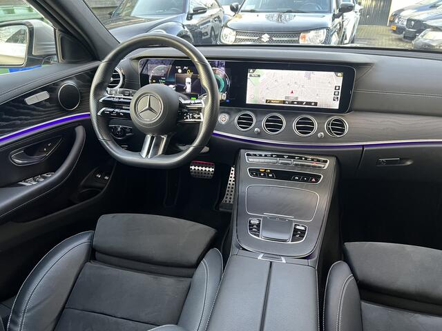 Mercedes-Benz E-estate 300 e AMG Line Panorama dak 320 PK 9 versn. Automaat
